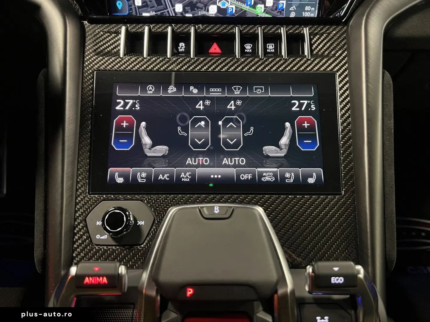 LAMBORGHINI Urus Performante