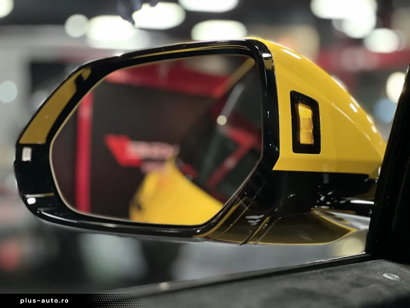 LAMBORGHINI Urus Performante