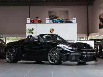 Porsche 718 Spyder RS
