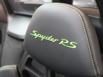 Porsche 718 Spyder RS