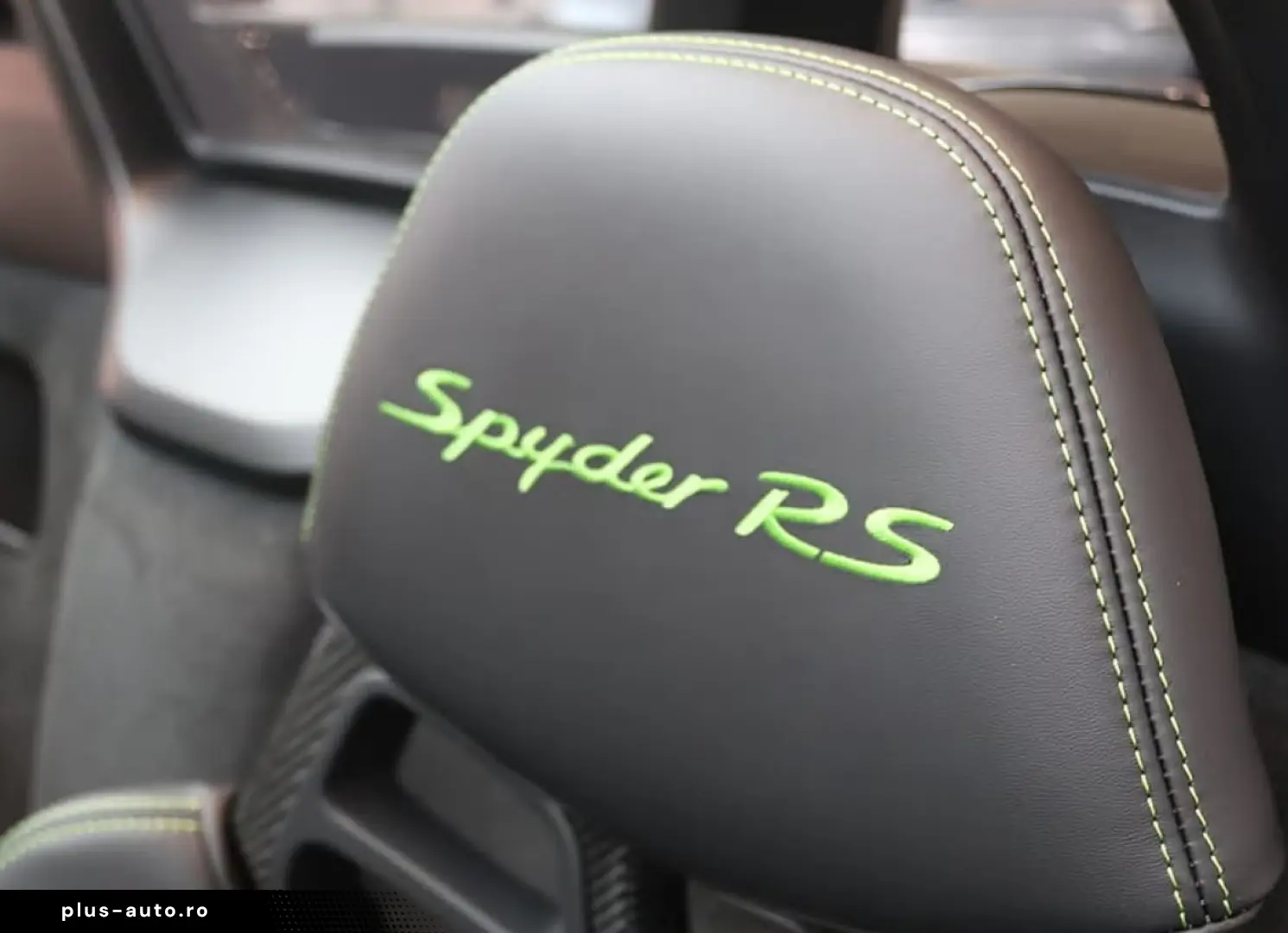 Porsche 718 Spyder RS