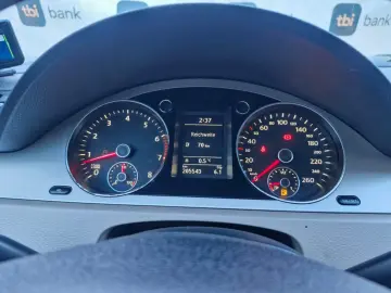 Volkswagen Passat 1.4   Benzină