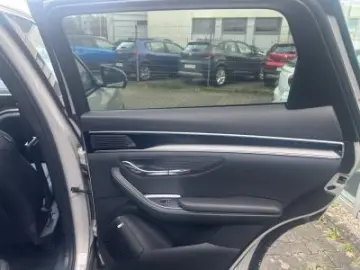 BYD Seal U 1.5 DM-i LHD Boost Navi SHZ Pano-Dach ACC