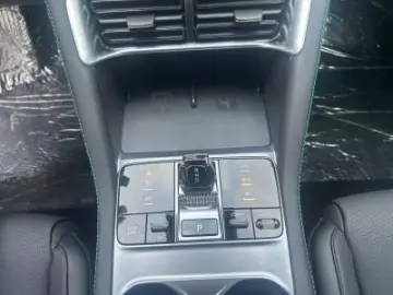 BYD Seal U 1.5 DM-i LHD Boost Navi SHZ Pano-Dach ACC