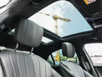 Mercedes-Benz S 580 e 4M PANO BURMESTER