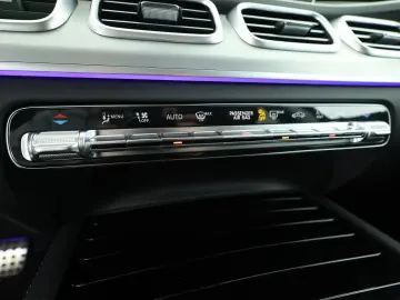 MERCEDES-BENZ GLE 300 d 4M AMG Line