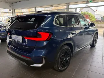 BMW X1 30e xD M Technic HaKa DAP HuD ParkPLUS Pano