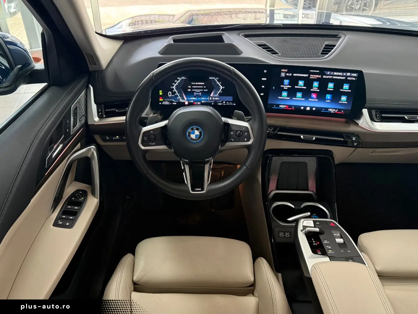 BMW X1 30e xD M Technic HaKa DAP HuD ParkPLUS Pano