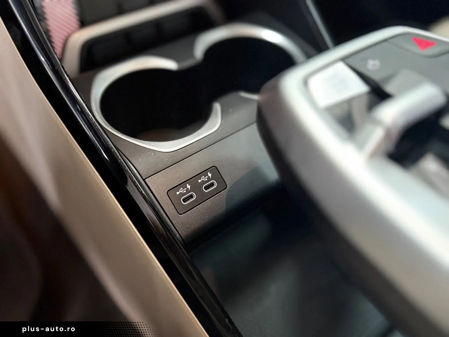 BMW X1 30e xD M Technic HaKa DAP HuD ParkPLUS Pano