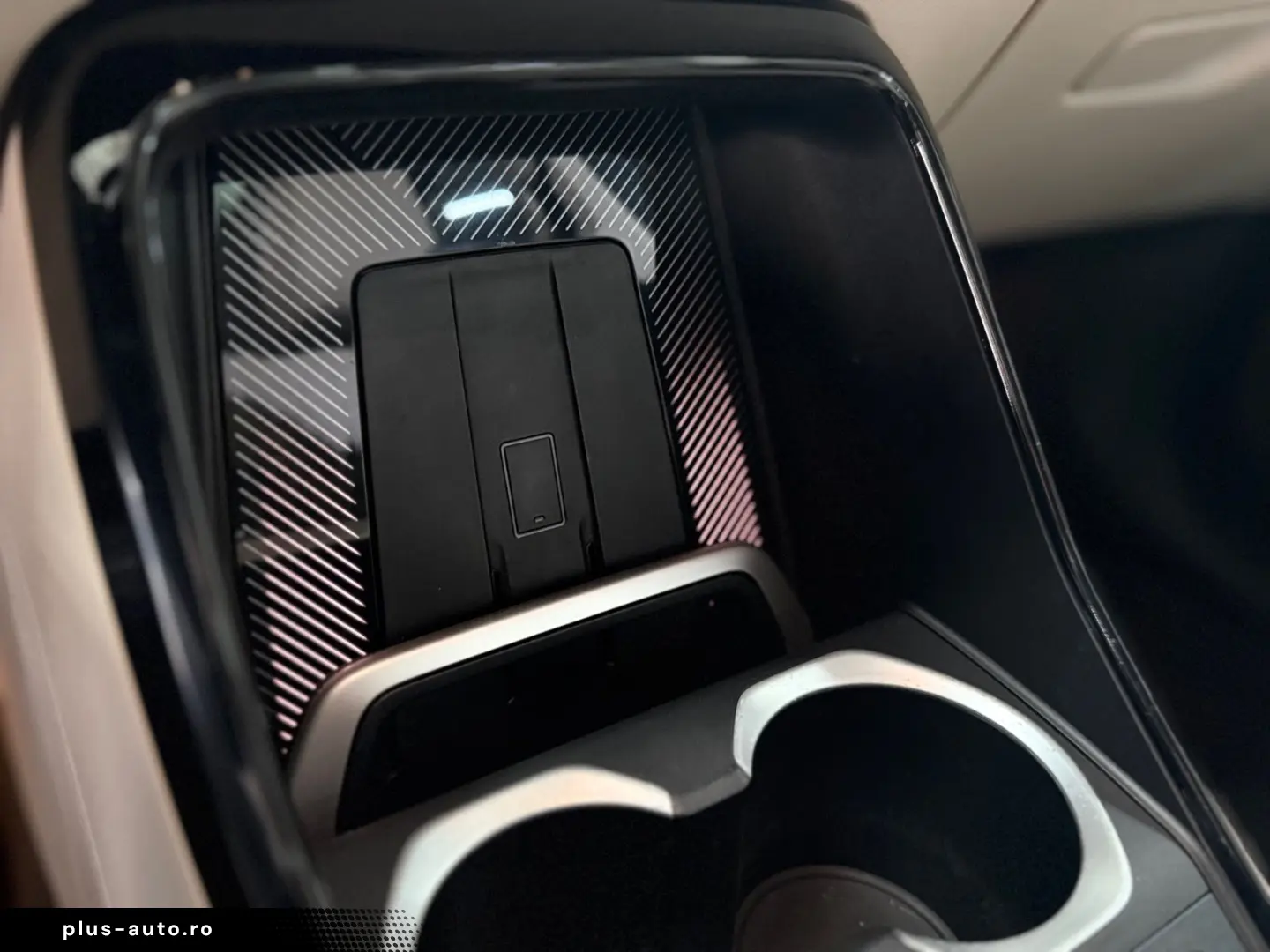 BMW X1 30e xD M Technic HaKa DAP HuD ParkPLUS Pano