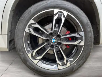 BMW X1 xDrive20d M Sportpaket Pro-Aktivsitz-Head Up-