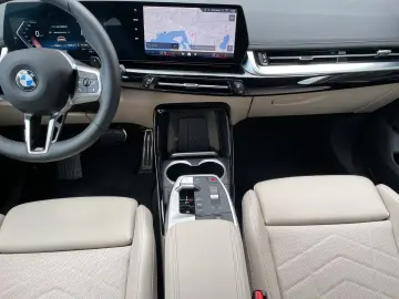 BMW X1 xDrive20d M Sportpaket Pro-Aktivsitz-Head Up-