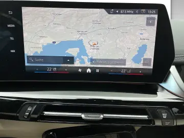 BMW X1 xDrive20d M Sportpaket Pro-Aktivsitz-Head Up-