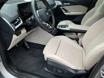 BMW X1 xDrive20d M Sportpaket Pro-Aktivsitz-Head Up-