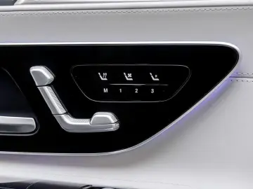 MERCEDES-BENZ GT 63 AMG 4MATIC  AMG-Keramik Pano Mem&hellip;