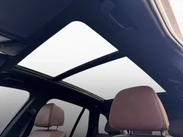 BMW X5 xDrive40d M-Sport AHK PANO DAPro Laser 22