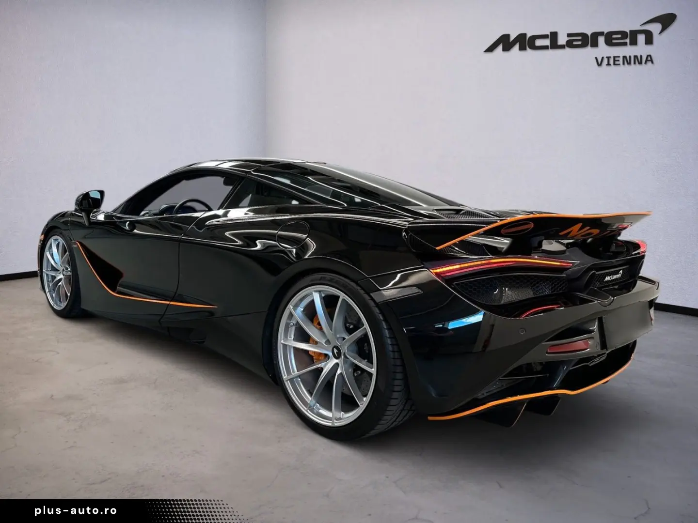 MCLAREN 720S   Carbon Fibre Ext. & Int.   TrackTelemetry