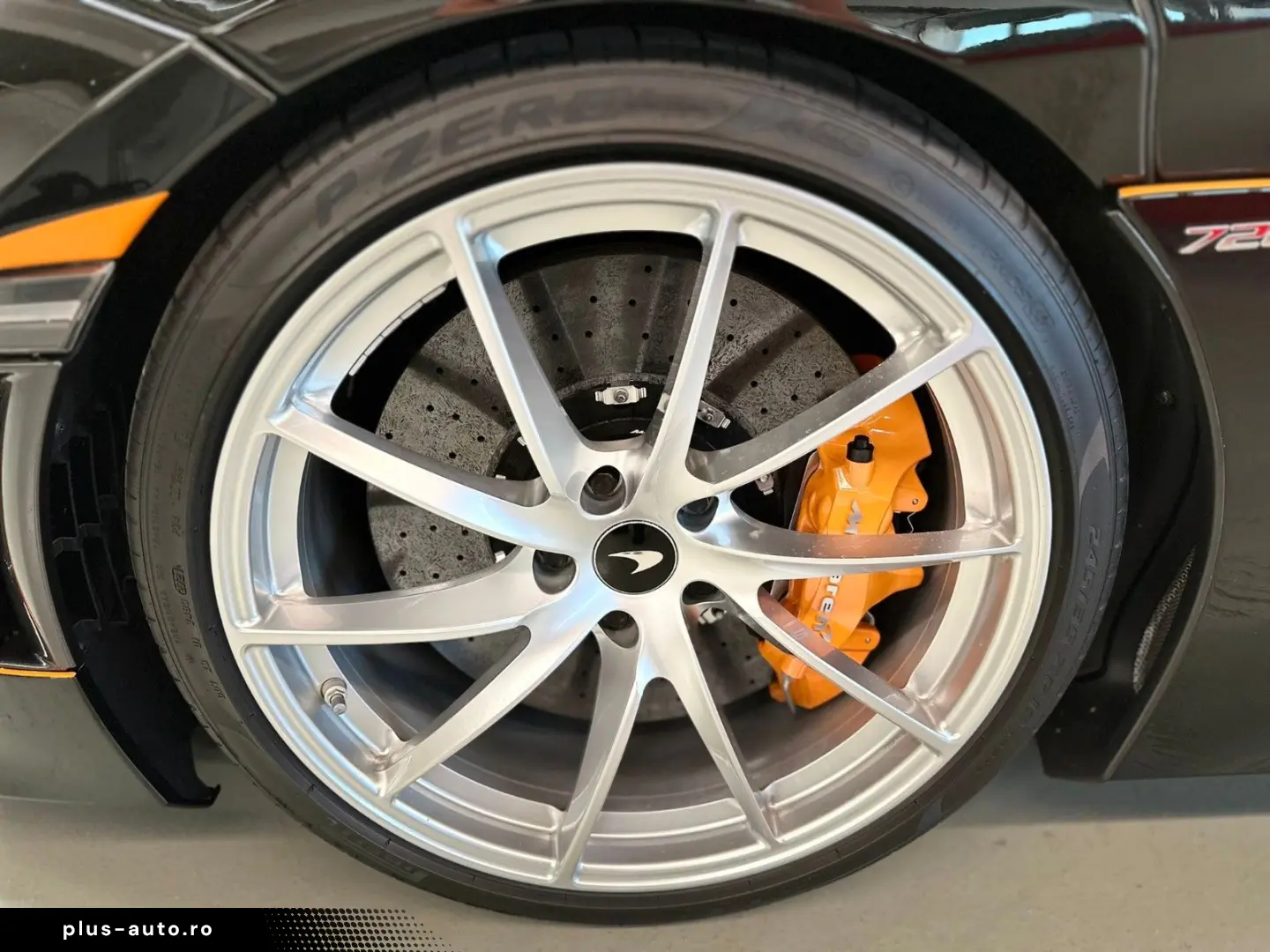 MCLAREN 720S   Carbon Fibre Ext. & Int.   TrackTelemetry