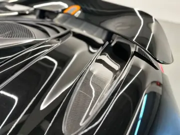 MCLAREN 720S   Carbon Fibre Ext. & Int.   TrackTelemetry