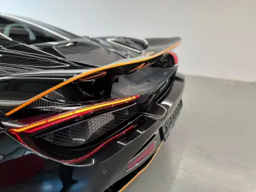 MCLAREN 720S   Carbon Fibre Ext. & Int.   TrackTelemetry
