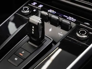 PORSCHE 911 Targa 4S Keramikbremse (PCCB)