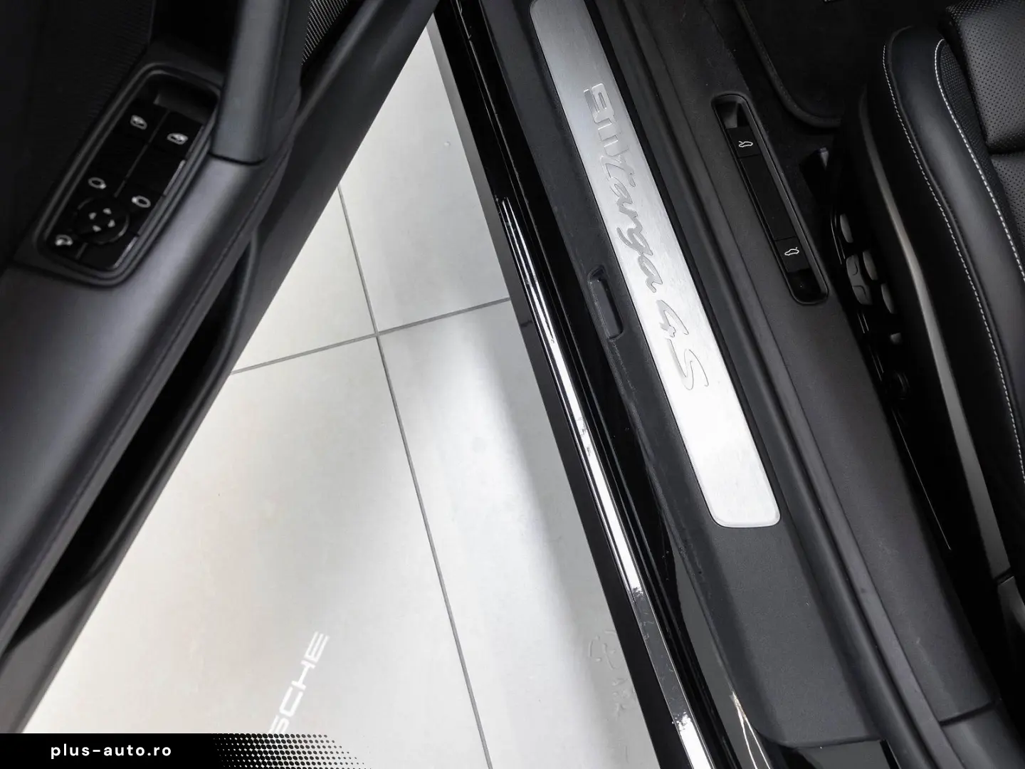 PORSCHE 911 Targa 4S Keramikbremse (PCCB)