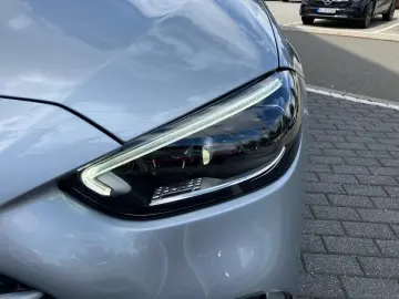 MERCEDES-BENZ C 200 AMG Memory DigLight LenkradHz 360 Kamera