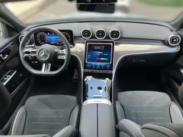 MERCEDES-BENZ C 200 AMG Memory DigLight LenkradHz 360 Kamera