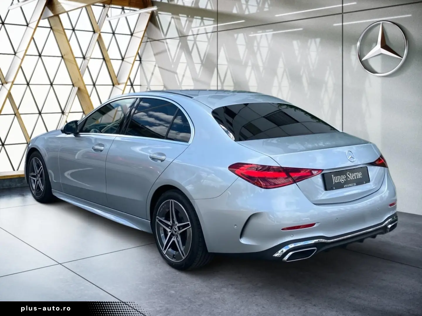 MERCEDES-BENZ C 200 AMG Memory DigLight LenkradHz 360 Kamera