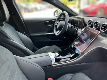 MERCEDES-BENZ C 200 AMG Memory DigLight LenkradHz 360 Kamera