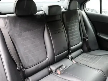 MERCEDES-BENZ C 200 4MATIC AMG-Sport Ambiente Cam LE&hellip;