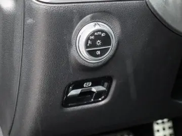 MERCEDES-BENZ C 200 4MATIC AMG-Sport Ambiente Cam LE&hellip;