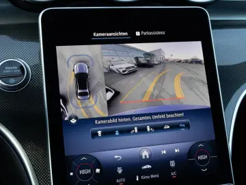 MERCEDES-BENZ C 200 AMG-Sport Night 360 Memo Distr Totw Ambi