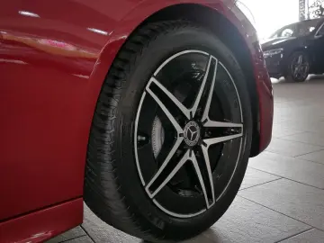 MERCEDES-BENZ C 200    AMG NIGHT AHK DISTR KAMERA SP&hellip;