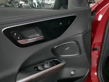 MERCEDES-BENZ C 200    AMG NIGHT AHK DISTR KAMERA SP&hellip;