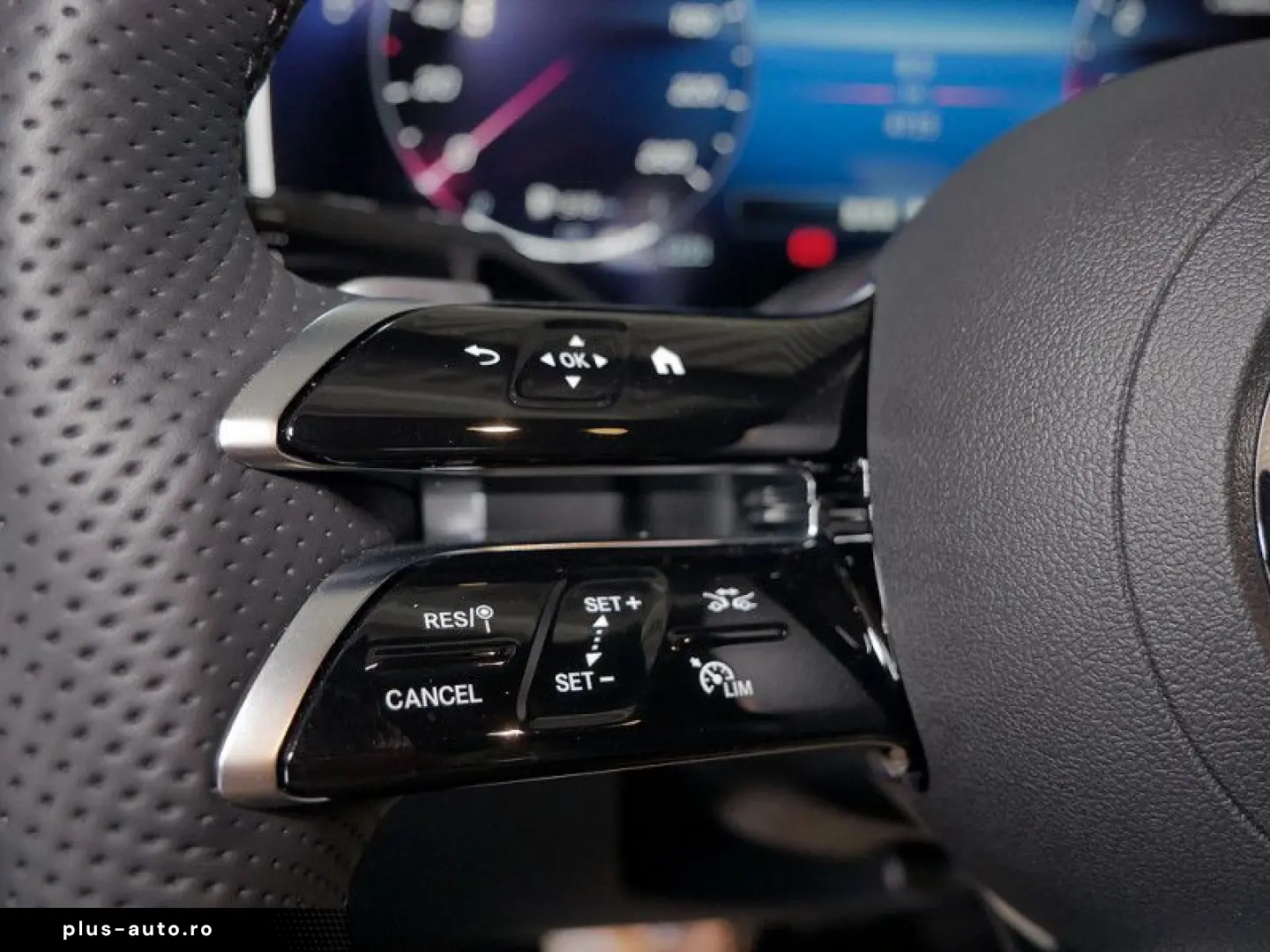 MERCEDES-BENZ C 200    AMG NIGHT AHK DISTR KAMERA SP&hellip;