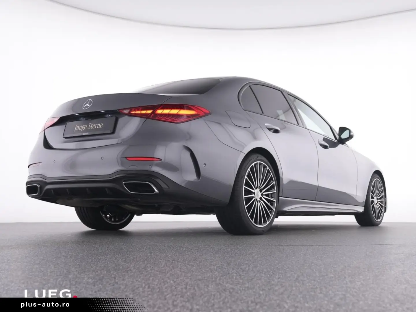 MERCEDES-BENZ C 200 AMG DLight Night 360  Distr Mem &hellip;