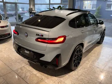 BMW X4 M Competition PANO 21  HUD LIVE M-SITZE H&K