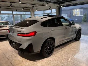 BMW X4 M Competition PANO 21  HUD LIVE M-SITZE H&K