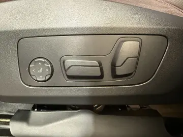 BMW X1 xDrive23d M Sportpaket AHK ACC DA  PA  360