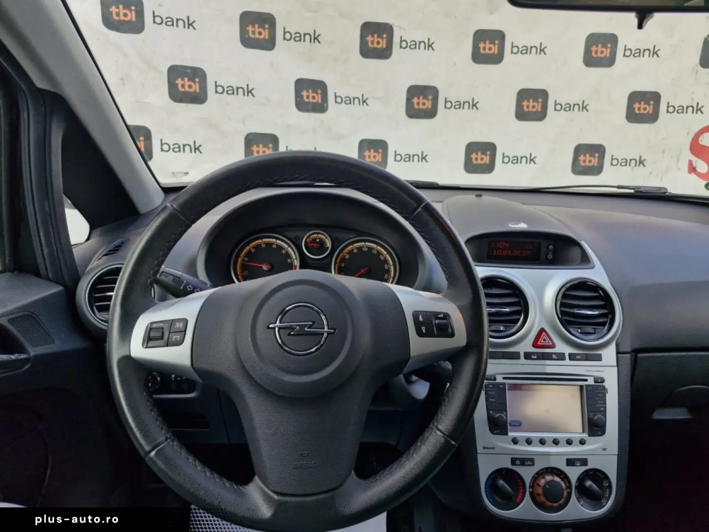 Opel Corsa D   2012   1.2 Benzină