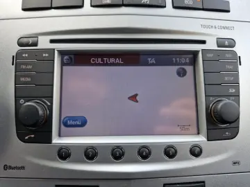 Opel Corsa D   2012   1.2 Benzină