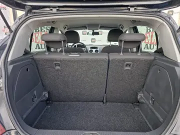 Opel Corsa D   2012   1.2 Benzină