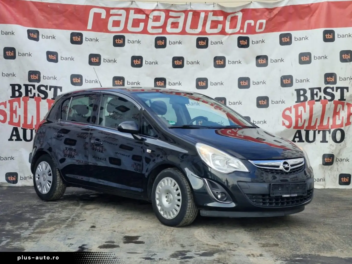 Opel Corsa D   2012   1.2 Benzină
