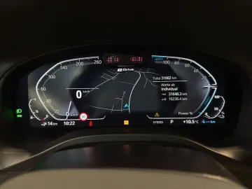 BMW X3 30xe M Sport AHK ACC HIFI QI KZU HUD Memory