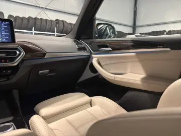 BMW X3 30xe M Sport AHK ACC HIFI QI KZU HUD Memory