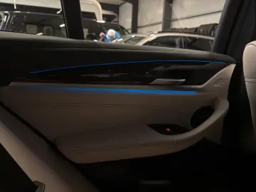 BMW X3 30xe M Sport AHK ACC HIFI QI KZU HUD Memory