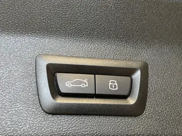 BMW X3 30xe M Sport AHK ACC HIFI QI KZU HUD Memory