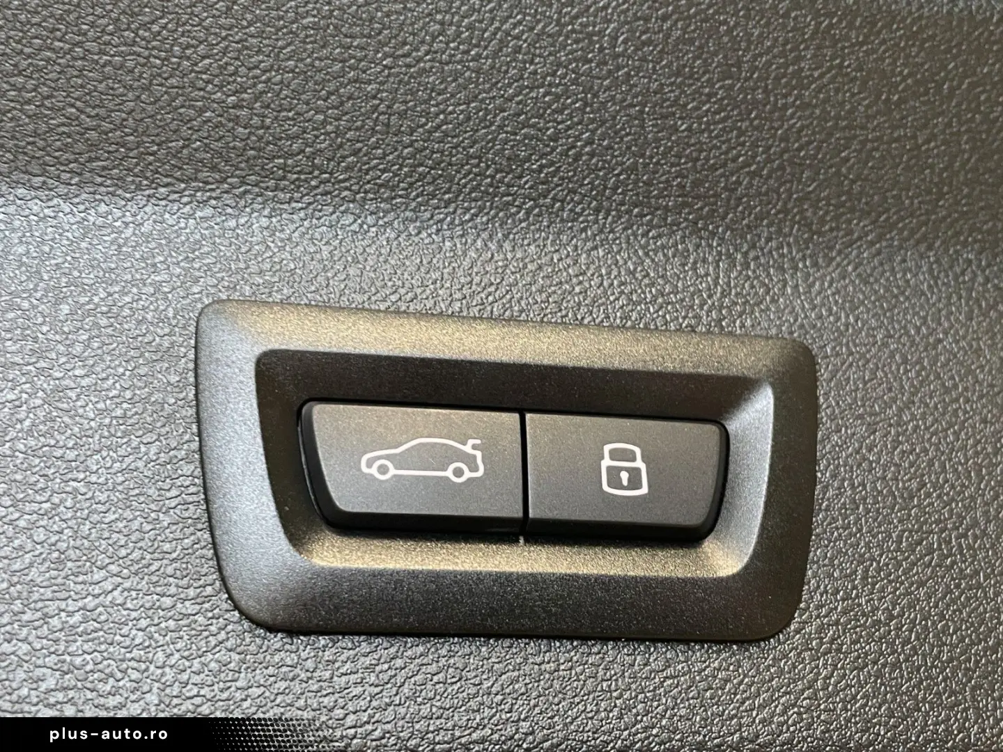 BMW X3 30xe M Sport AHK ACC HIFI QI KZU HUD Memory