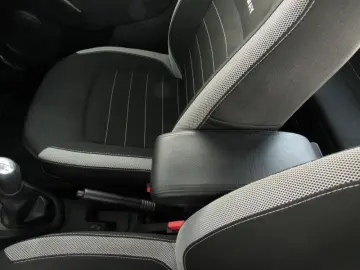 DACIA SANDERO 0.9 TCe 90CP Prestige